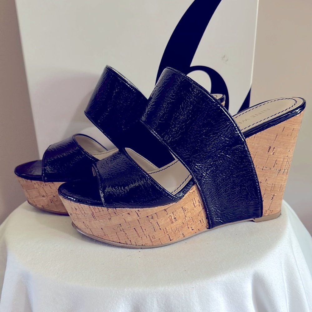 Nine West Platform Sandals - Picture 5 of 7